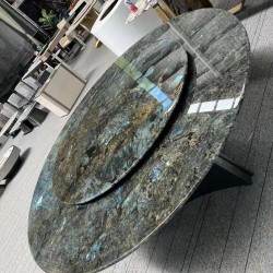 蓝翡翠餐桌