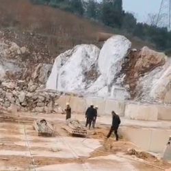 矿山荒料
