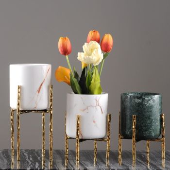 大理石花盆带金属底座