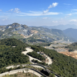 矿山资源