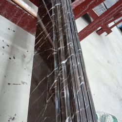 金镶玉踢脚线