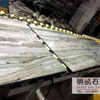 明凯石业七彩木纹绿