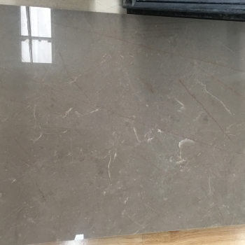 罗马冰灰