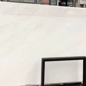 东方鱼肚白