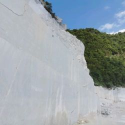 矿山一角