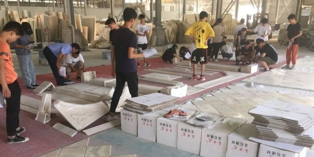 玉中龙 别墅精加工厂