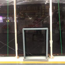 黑白根