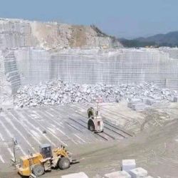 矿山
