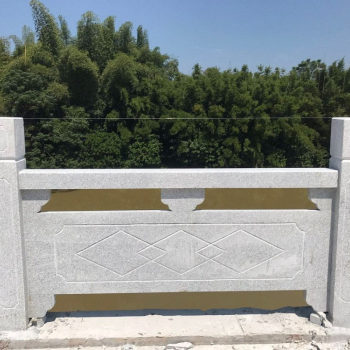 栏杆