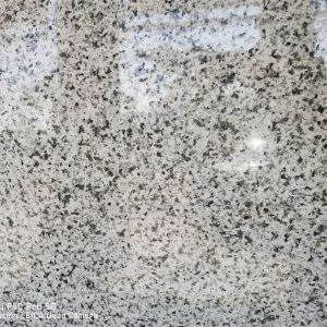 品华石材-紫金白麻