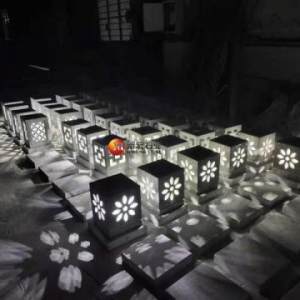 新宏石材-石灯笼太阳能石灯庭院别墅立式石雕石灯草坪灯