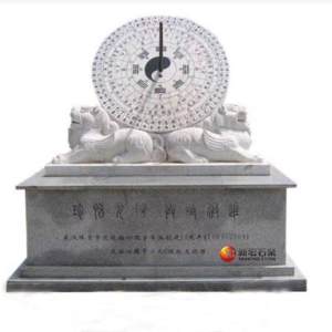 新宏石材-校园广场石雕日规雕塑