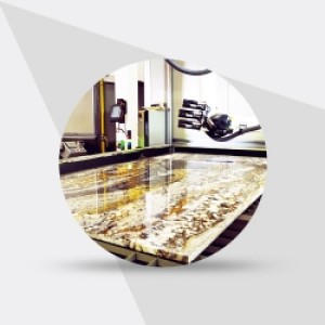 安源建材-刷胶