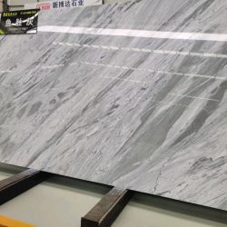 鱼肚灰